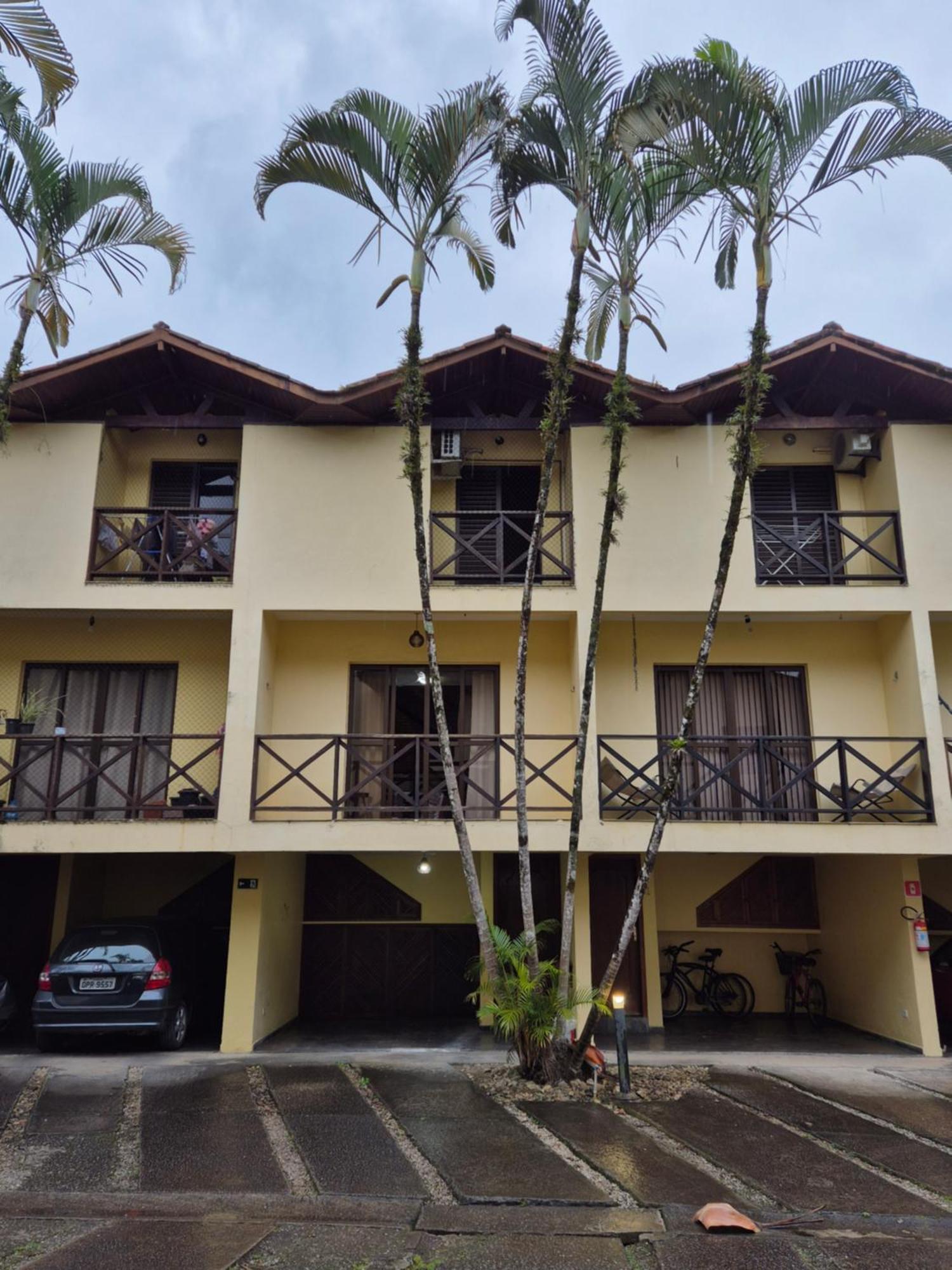 Casa 7 Em Ubatuba No Centro Condominio Com Piscina E Churrasqueira Kültér fotó