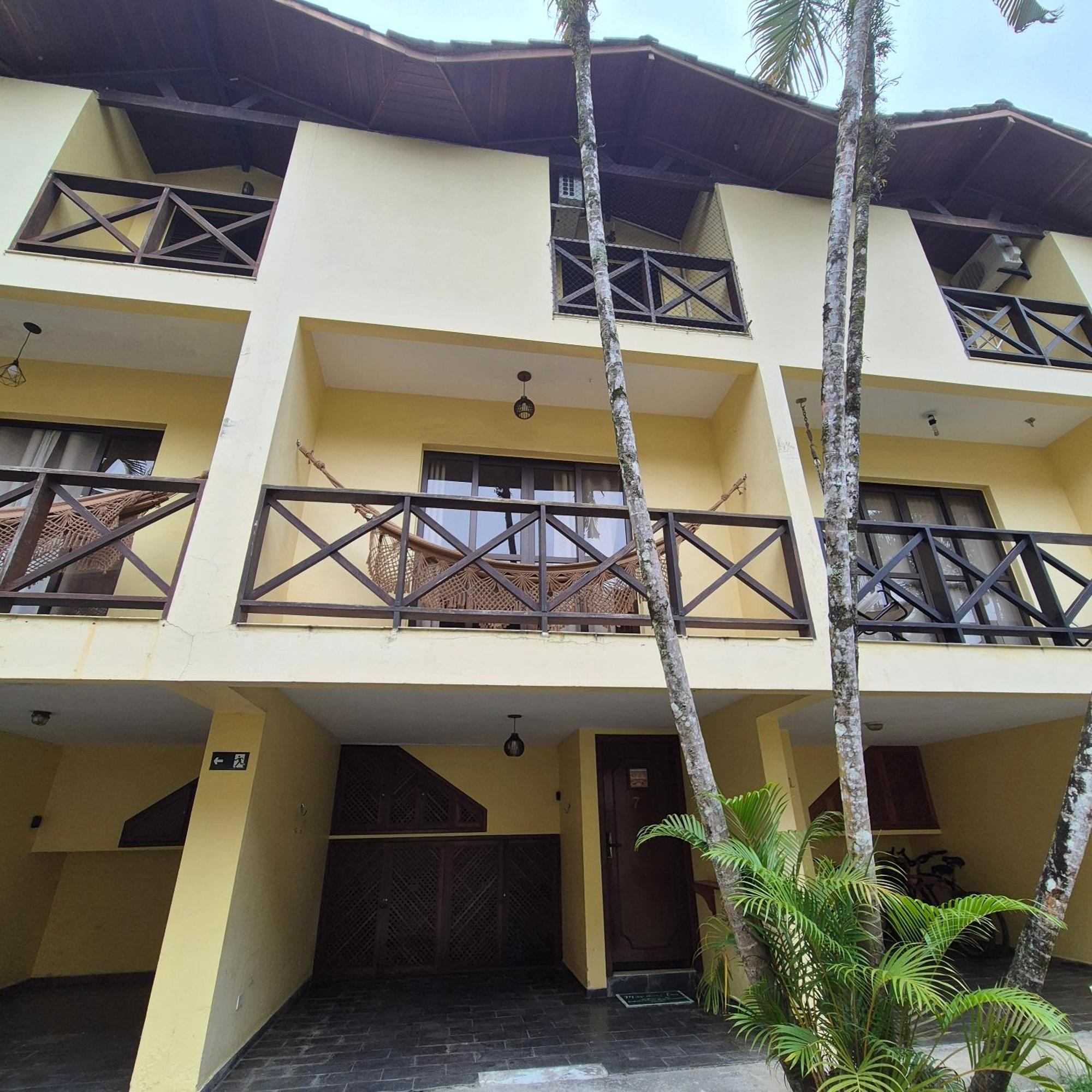 Casa 7 Em Ubatuba No Centro Condominio Com Piscina E Churrasqueira Kültér fotó